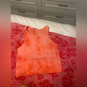 Lululemon Ebb to Street Cropped Tank